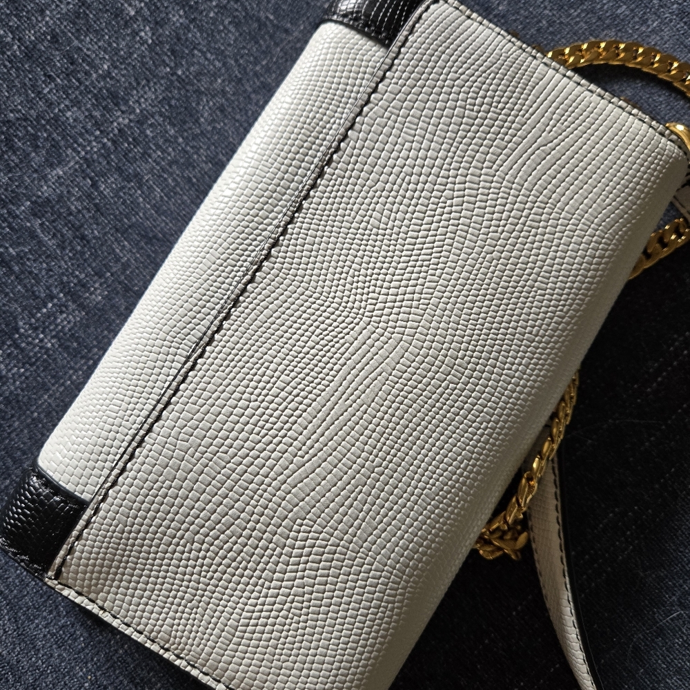 Marc Jacobs Black and Cream Crossbody Bag with Gold Chain - Picture 5 of 8